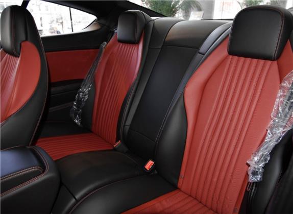 欧陆 2016款 4.0T GT V8 标准版 车厢座椅   后排空间