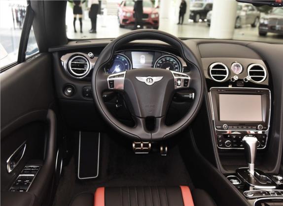 欧陆 2017款 4.0T GT V8 S 敞篷版 中控类   驾驶位