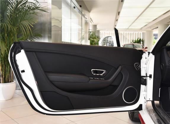 欧陆 2017款 4.0T GT V8 S 敞篷版 车厢座椅   前门板