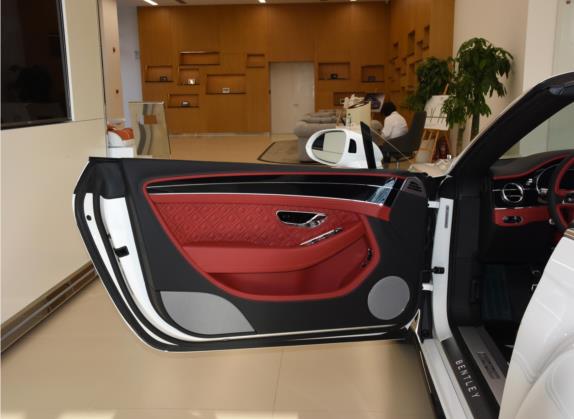 欧陆 2020款 4.0T GT V8 敞篷版 车厢座椅   前门板