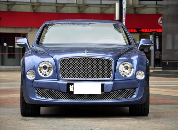 慕尚 2011款 6.8T 尊贵版 外观   正前