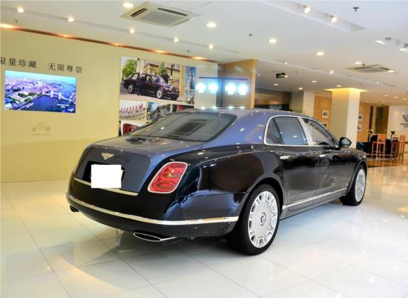 慕尚 2012款 6.8T Diamond Jubilee 外观   斜后