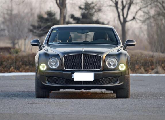 慕尚 2015款 6.8T 极致版 外观   正前