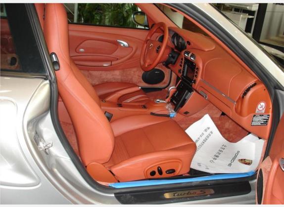 保时捷911 2005款 Turbo 3.6T 车厢座椅   前排空间