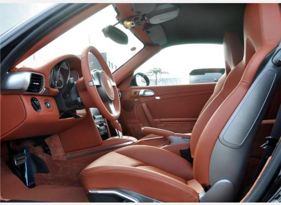 保时捷911 2010款 Turbo Cabriolet 3.8T 车厢座椅   前排空间