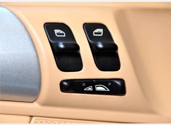 保时捷911 2010款 Carrera Cabriolet 3.6L 车厢座椅   门窗控制