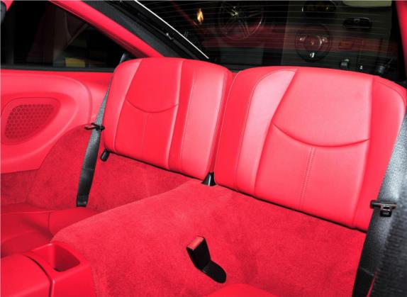 保时捷911 2010款 Targa 4 3.6L 车厢座椅   后排空间