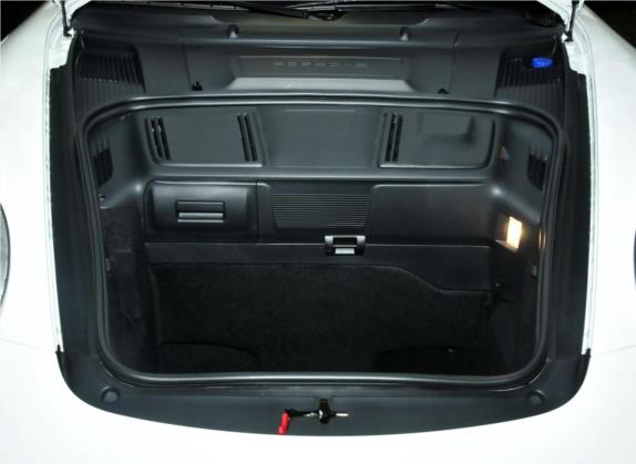 保时捷911 2010款 Targa 4 3.6L 车厢座椅   后备厢