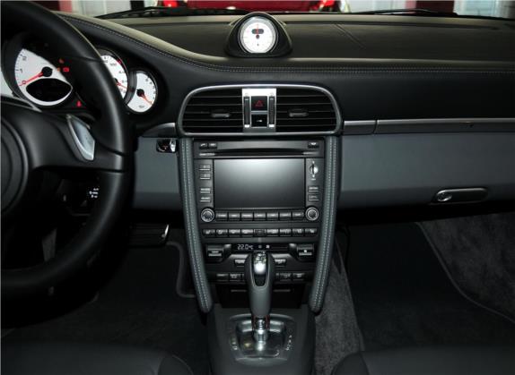 保时捷911 2010款 Targa 4S 3.8L 中控类   中控台