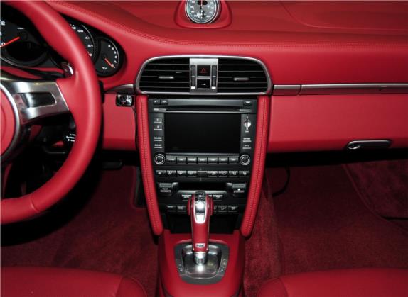 保时捷911 2011款 Carrera GTS Cabriolet 3.8L 中控类   中控台