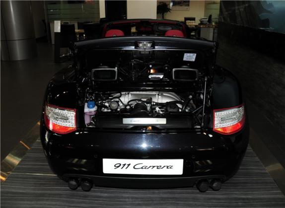 保时捷911 2011款 Carrera GTS Cabriolet 3.8L 其他细节类   发动机舱
