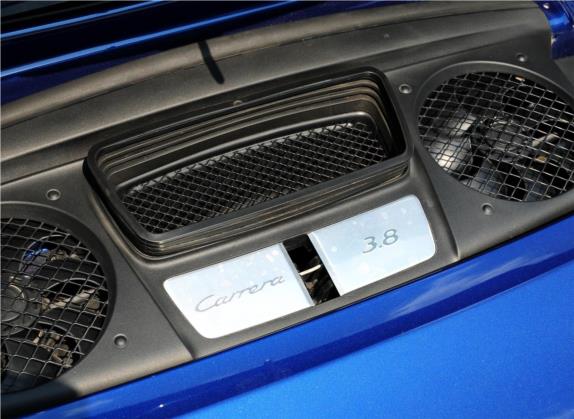 保时捷911 2012款 Carrera S 3.8L 其他细节类   发动机舱