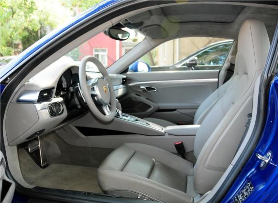 保时捷911 2012款 Carrera S 3.8L 车厢座椅   前排空间