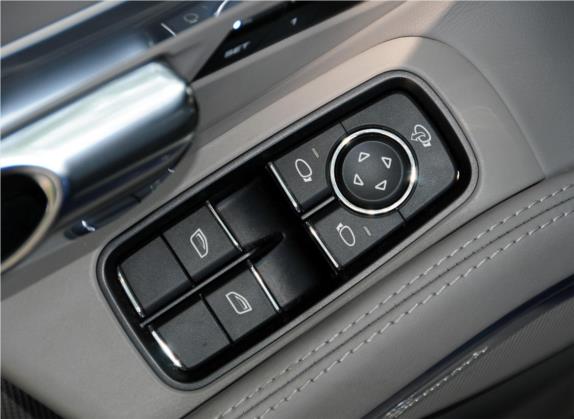 保时捷911 2012款 Carrera S 3.8L 车厢座椅   门窗控制