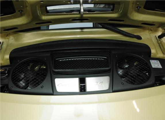 保时捷911 2012款 Carrera 3.4L 其他细节类   发动机舱