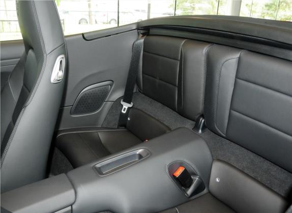 保时捷911 2012款 Carrera S Cabriolet 3.8L 车厢座椅   后排空间