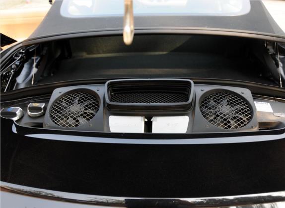 保时捷911 2012款 Carrera Cabriolet 3.4L 其他细节类   发动机舱