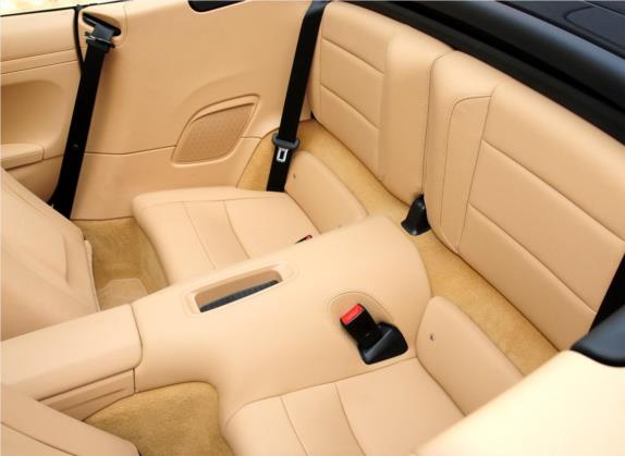 保时捷911 2012款 Carrera Cabriolet 3.4L 车厢座椅   后排空间