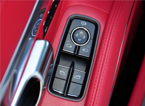 保时捷911 2013款 Carrera 4S 3.8L 车厢座椅   门窗控制