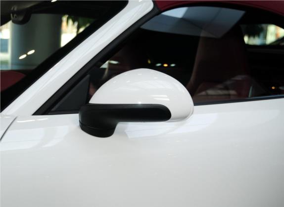 保时捷911 2013款 Carrera 4S Cabriolet 3.8L 外观细节类   外后视镜