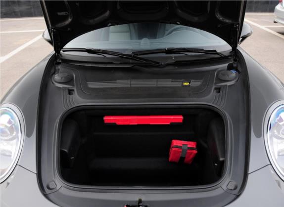 保时捷911 2013款 50 Years Edition 3.8L 车厢座椅   后备厢