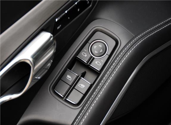 保时捷911 2013款 50 Years Edition 3.8L 车厢座椅   门窗控制
