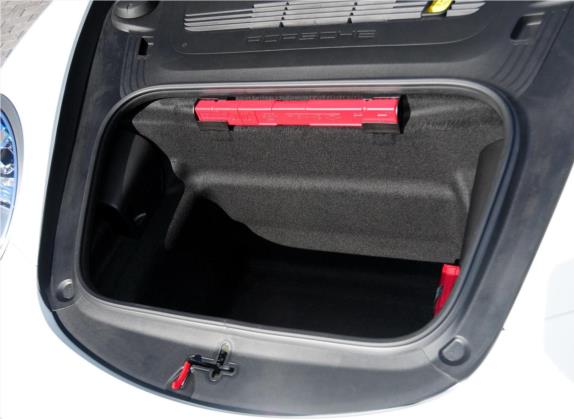 保时捷911 2014款 Turbo 3.8T 车厢座椅   后备厢