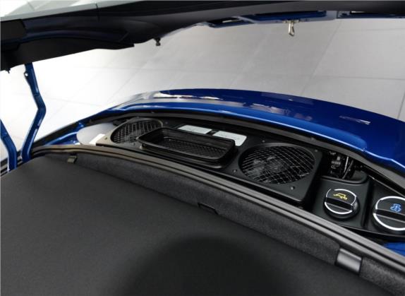 保时捷911 2014款 Targa 4 3.4L 其他细节类   发动机舱