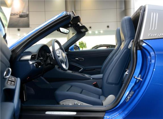 保时捷911 2014款 Targa 4 3.4L 车厢座椅   前排空间