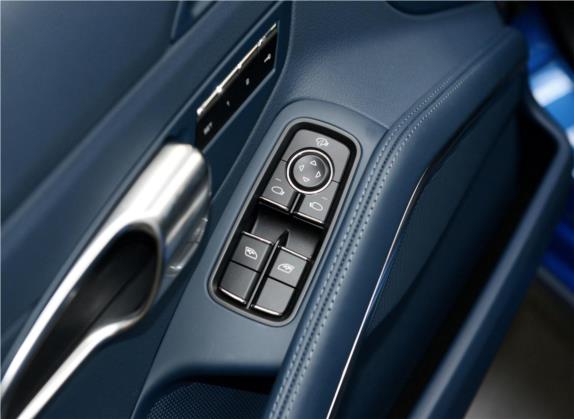 保时捷911 2014款 Targa 4 3.4L 车厢座椅   门窗控制