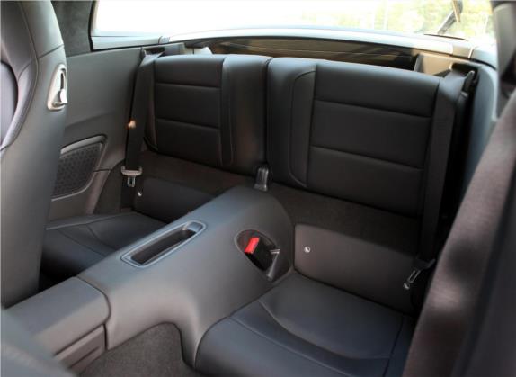 保时捷911 2014款 Targa 4S 3.8L 车厢座椅   后排空间