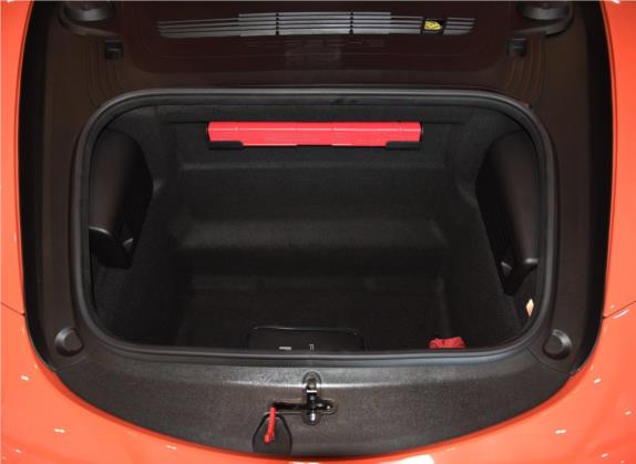保时捷911 2015款 Carrera Cabriolet 3.4L Style Edition 车厢座椅   后备厢