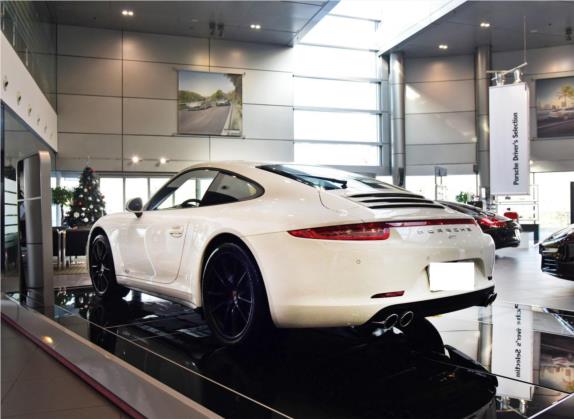 保时捷911 2015款 Carrera 4 3.4L Style Edition 外观   斜后