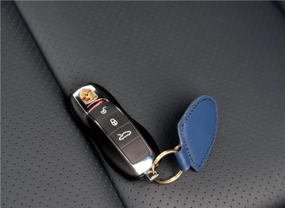 保时捷911 2016款 Carrera 4 3.0T 其他细节类   钥匙