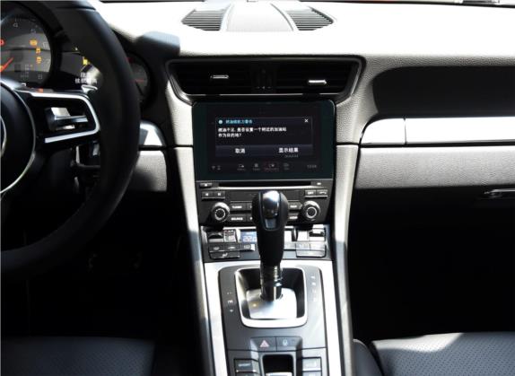 保时捷911 2016款 Carrera 4S 3.0T 中控类   中控台