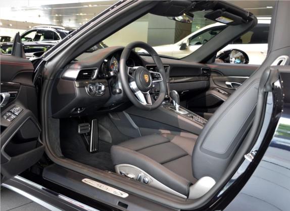 保时捷911 2016款 Carrera 4S Cabriolet 3.0T 车厢座椅   前排空间