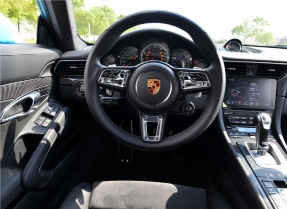 保时捷911 2016款 Turbo S 3.8T 中控类   驾驶位
