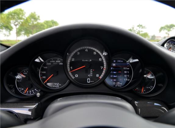 保时捷911 2016款 Turbo S 3.8T 中控类   仪表盘