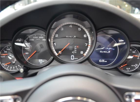 保时捷911 2016款 Turbo S Cabriolet 3.8T 中控类   仪表盘