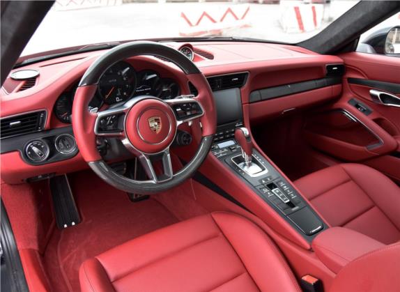 保时捷911 2017款 Carrera 4 GTS 3.0T 中控类   中控全图