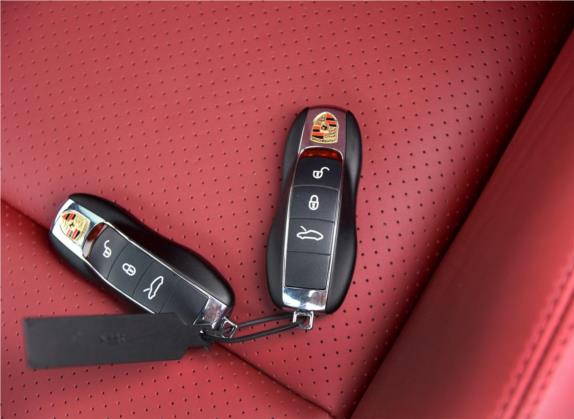 保时捷911 2017款 Carrera 4 GTS 3.0T 其他细节类   钥匙
