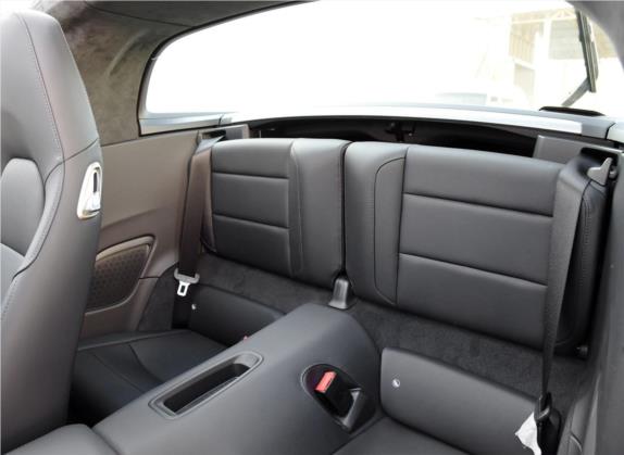 保时捷911 2017款 Targa 4 GTS 3.0T 车厢座椅   后排空间