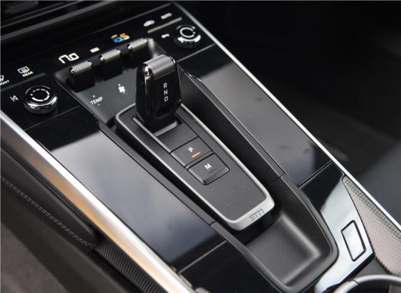 保时捷911 2019款 Carrera 4S 3.0T 中控类   挡把