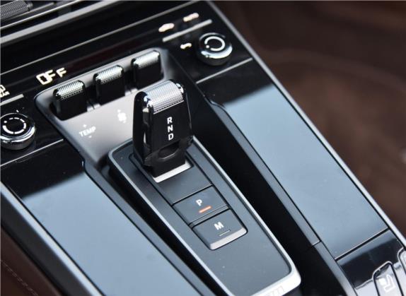 保时捷911 2019款 Carrera S Cabriolet 3.0T 中控类   挡把
