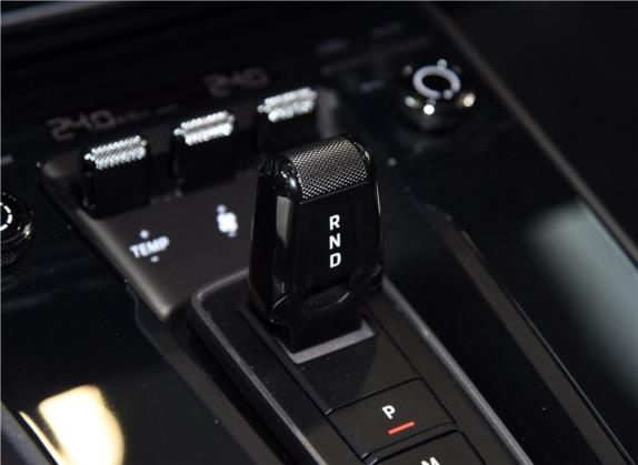 保时捷911 2020款 Carrera 3.0T 中控类   挡把