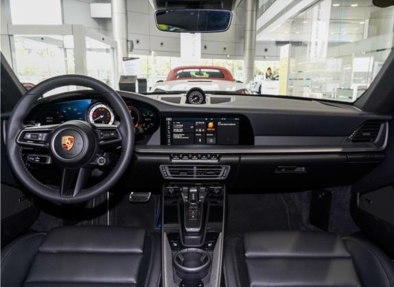 保时捷911 2020款 Carrera 4 3.0T 中控类   中控全图