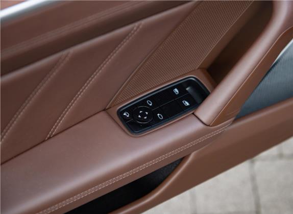 保时捷911 2020款 Turbo S 3.7T 车厢座椅   门窗控制