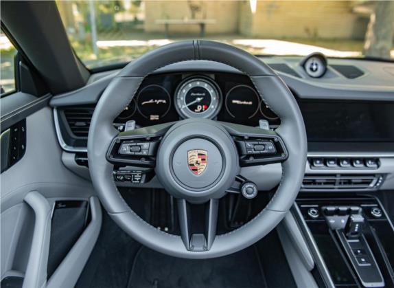 保时捷911 2020款 Turbo S Cabriolet 3.7T 中控类   驾驶位