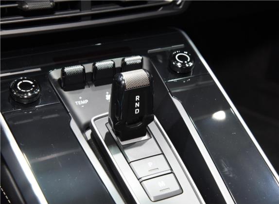 保时捷911 2021款 Turbo S 3.7T 保时捷中国20周年纪念版 中控类   挡把