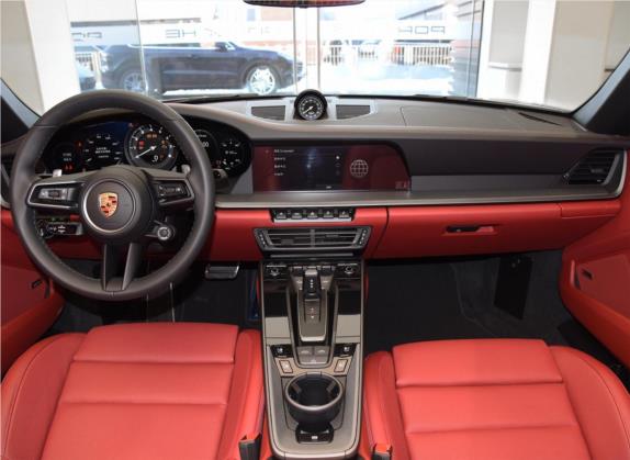 保时捷911 2022款 Carrera Cabriolet 3.0T 中控类   中控全图
